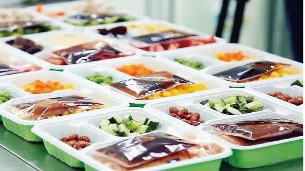 Линия для упаковки готовых и замороженных обедов 